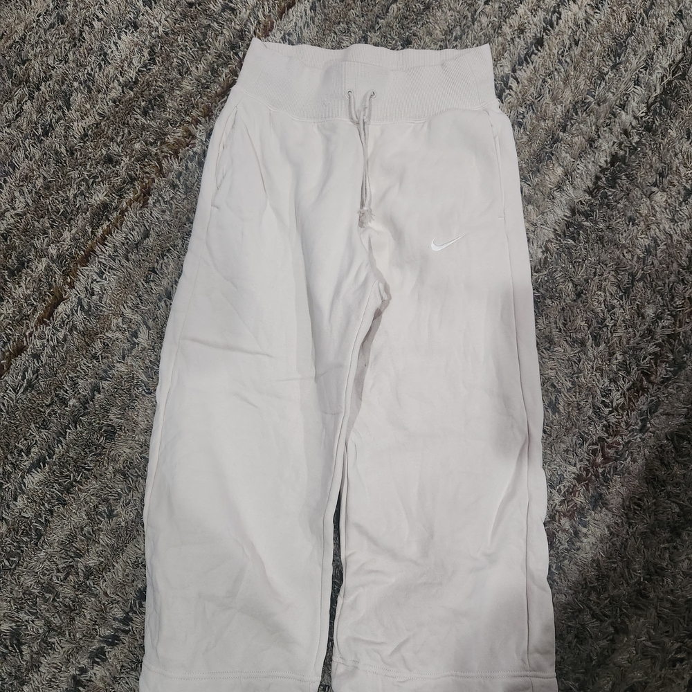 Nike Women Cream Joggers